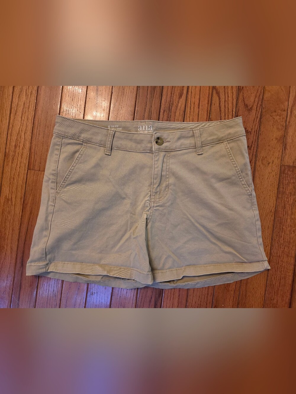 a.n.a Women’s Light Beige Casual Cotton Blend Shorts 8